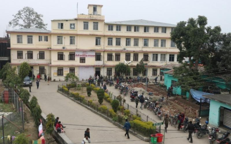 सुदूरपश्चिममा मेसिन अभावले थन्किए स्वाब नमूना